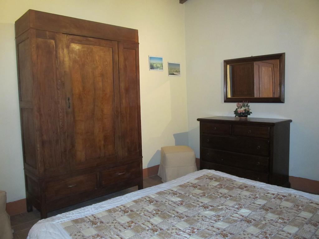 Podere Campovecchio Rapale Habitación foto