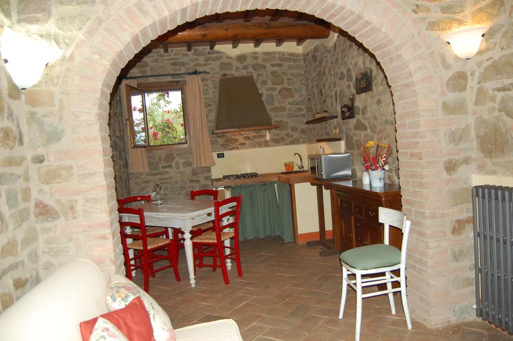 Podere Campovecchio Rapale Habitación foto