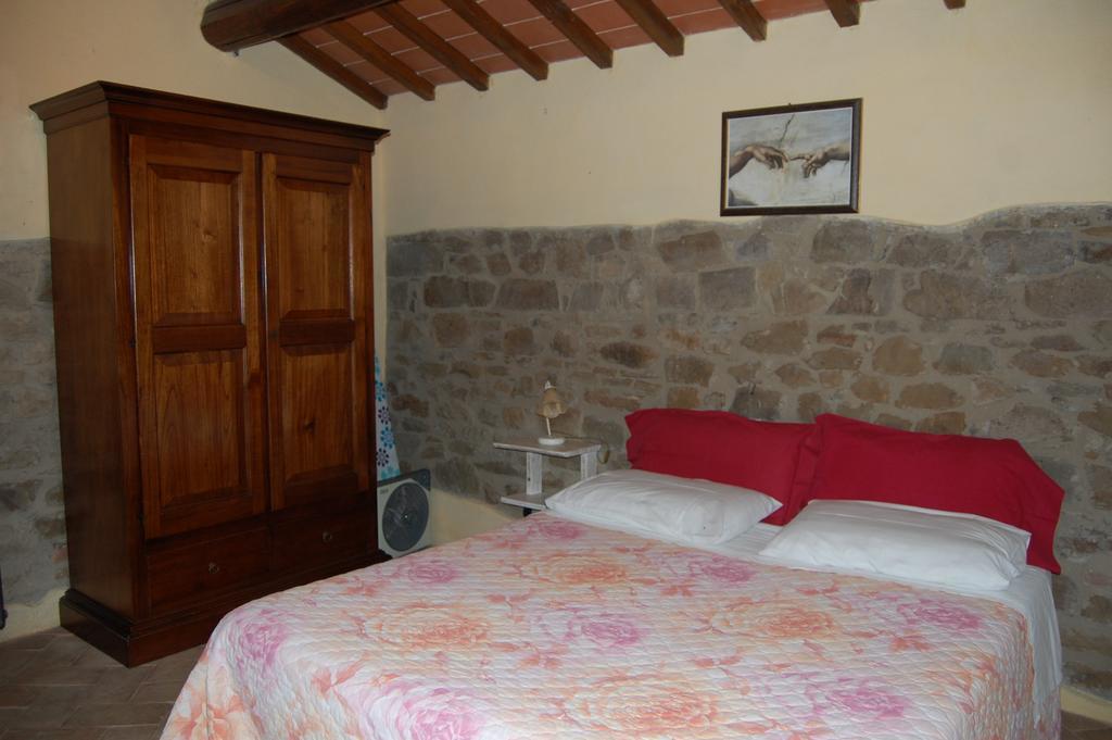 Podere Campovecchio Rapale Habitación foto