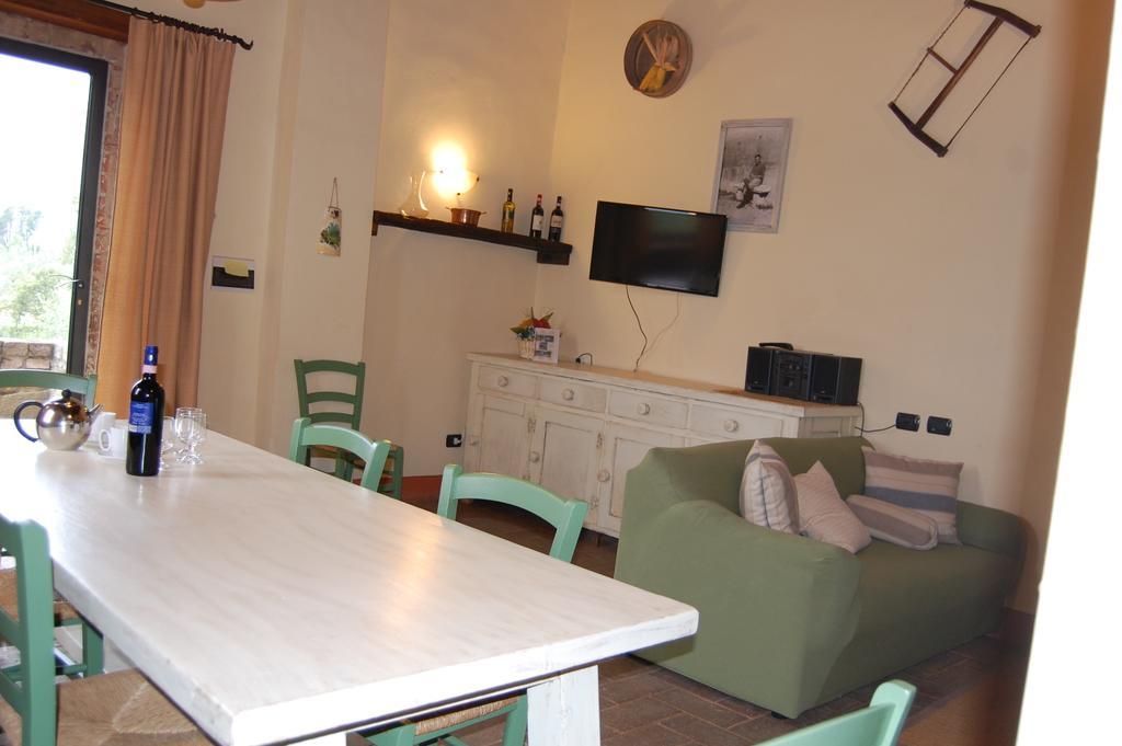 Podere Campovecchio Rapale Habitación foto